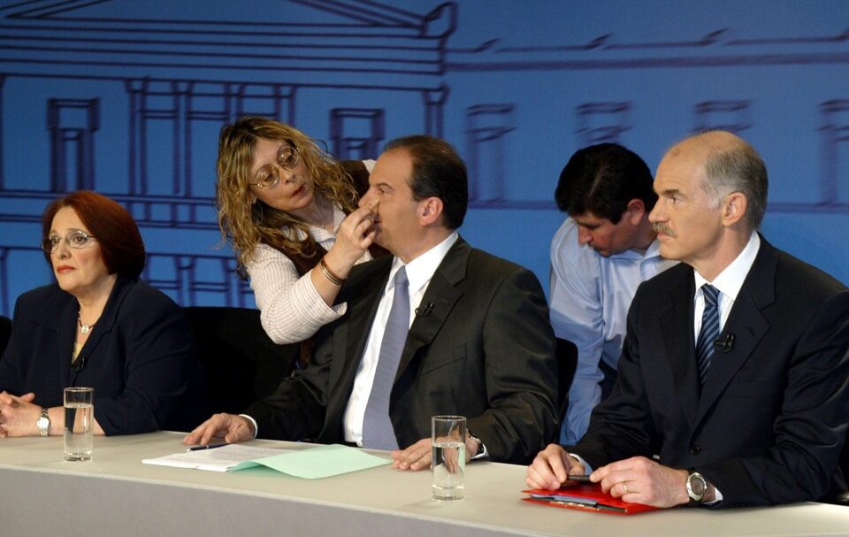 από-το-πάντειο-στα-λαμπερά-στούντιο-563243011