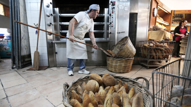 κίνητρα-για-θέρμανση-με-ρεύμα-563232811