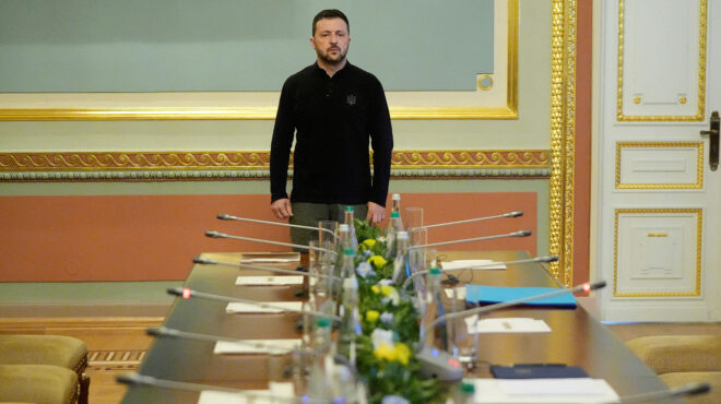 η-μεγάλη-ληστεία-των-σιτηρών-της-ουκρα-563219563