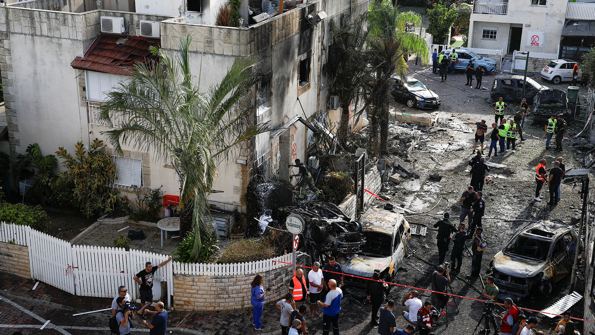 Χεζμπολάχ: «Ξεκαθάρισμα λογαριασμών» με το Ισραήλ – Μπαράζ επιθέσων με ρουκέτες-2