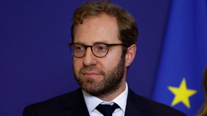 αυξήσεις-φόρων-σε-πλούσιους-και-επιχε-563236087