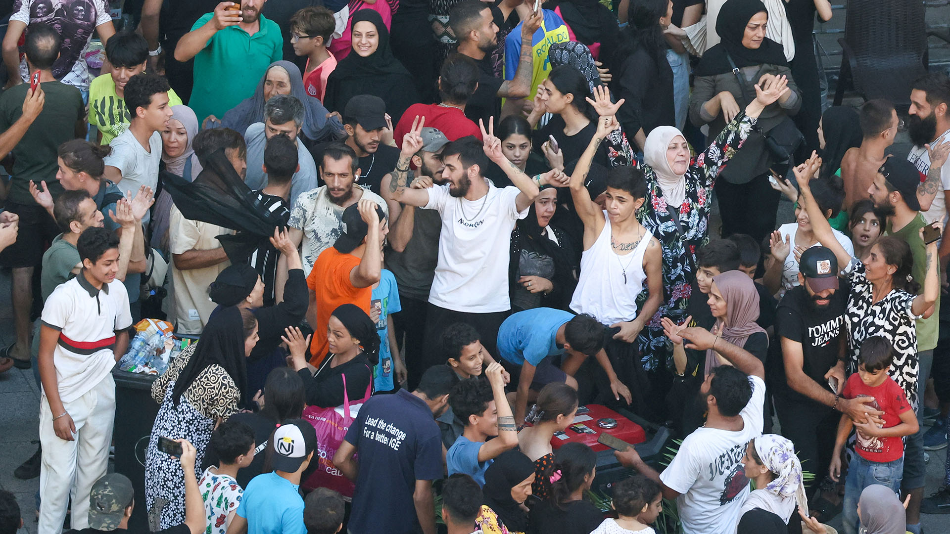 Η «Κ» στη Βηρυτό: Απόγνωση, πανηγυρισμοί και φόβος μετά τον θάνατο Νασράλα-2