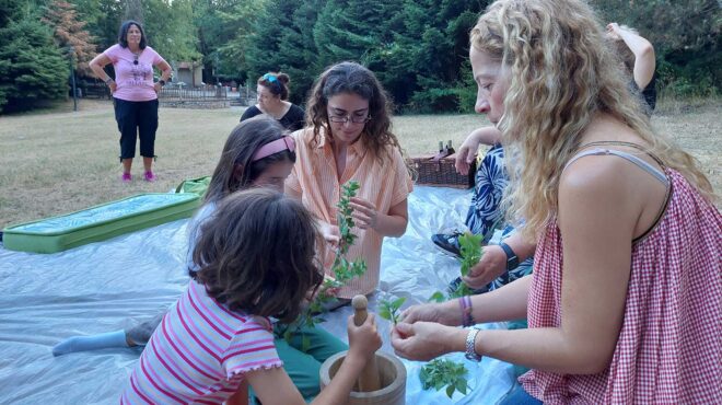 τα-μυστικά-των-βοτάνων-σε-ένα-θεματικό-563198992