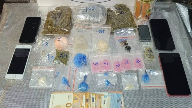 ελ-ασ-τρεις-συλλήψεις-για-διακίνηση-να-563236120