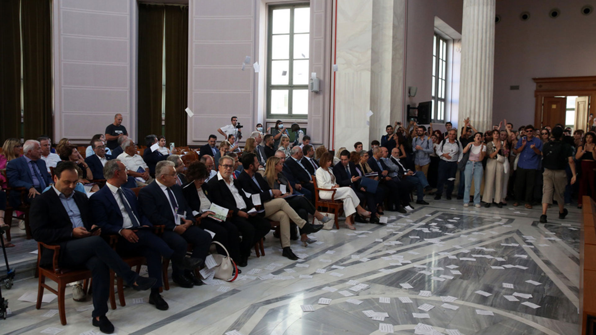 Ενταση σε εκδήλωση στο Πολυτεχνείο – 22 προσαγωγές-2