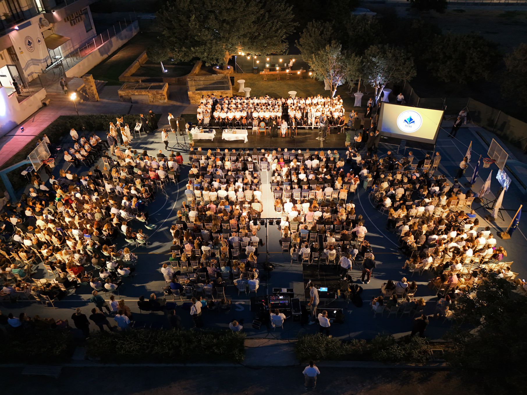 Ο Καπτά Παναγιώτης Τσάκος αλλάζει την εκπαίδευση στη γενέτειρα Χίο-2