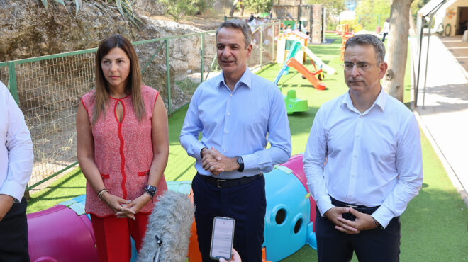 eπίσκεψη-μητσοτάκη-σε-βρεφονηπιακό-στ-563203009