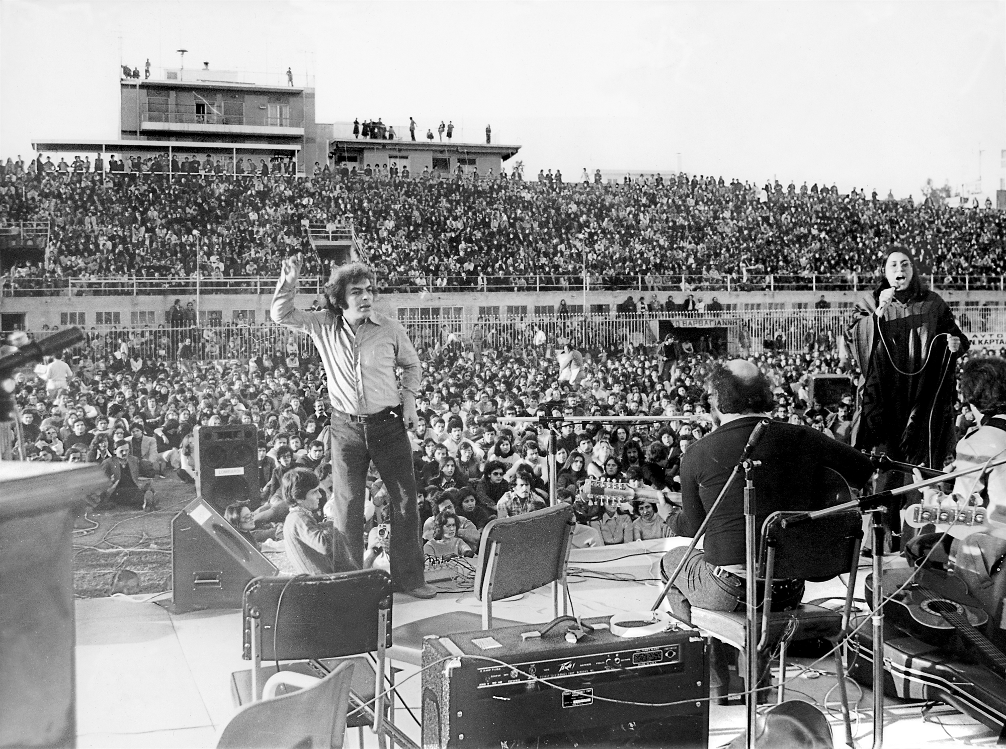 Μαχητικός και ευαίσθητος μελωδός-1