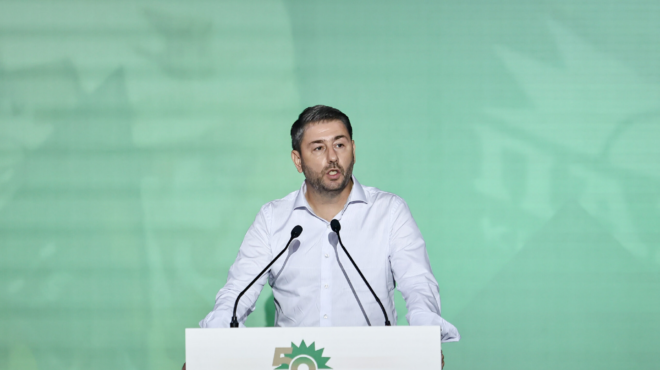 πασοκ-μάχη-εντυπώσεων-με-τις-υπογραφέ-563208367