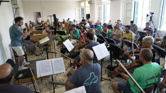 βραβευμένοι-μουσικοί-ανοίγουν-το-νέο-563202970