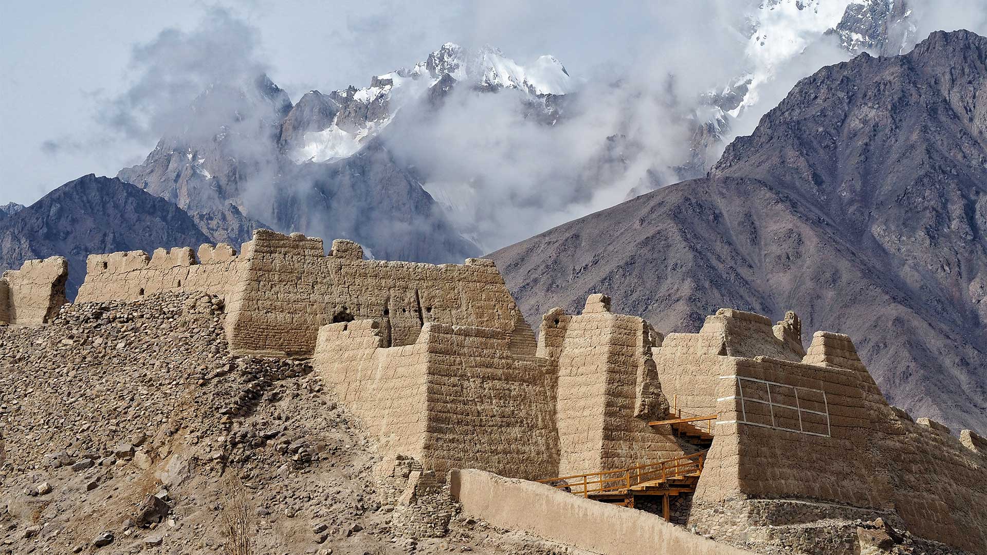 Οδηγώντας στον αυτοκινητόδρομο Karakoram της Κίνας-5