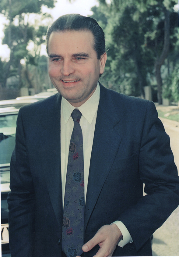 Πρώτες κάλπες για τη νέα κυβέρνηση-5