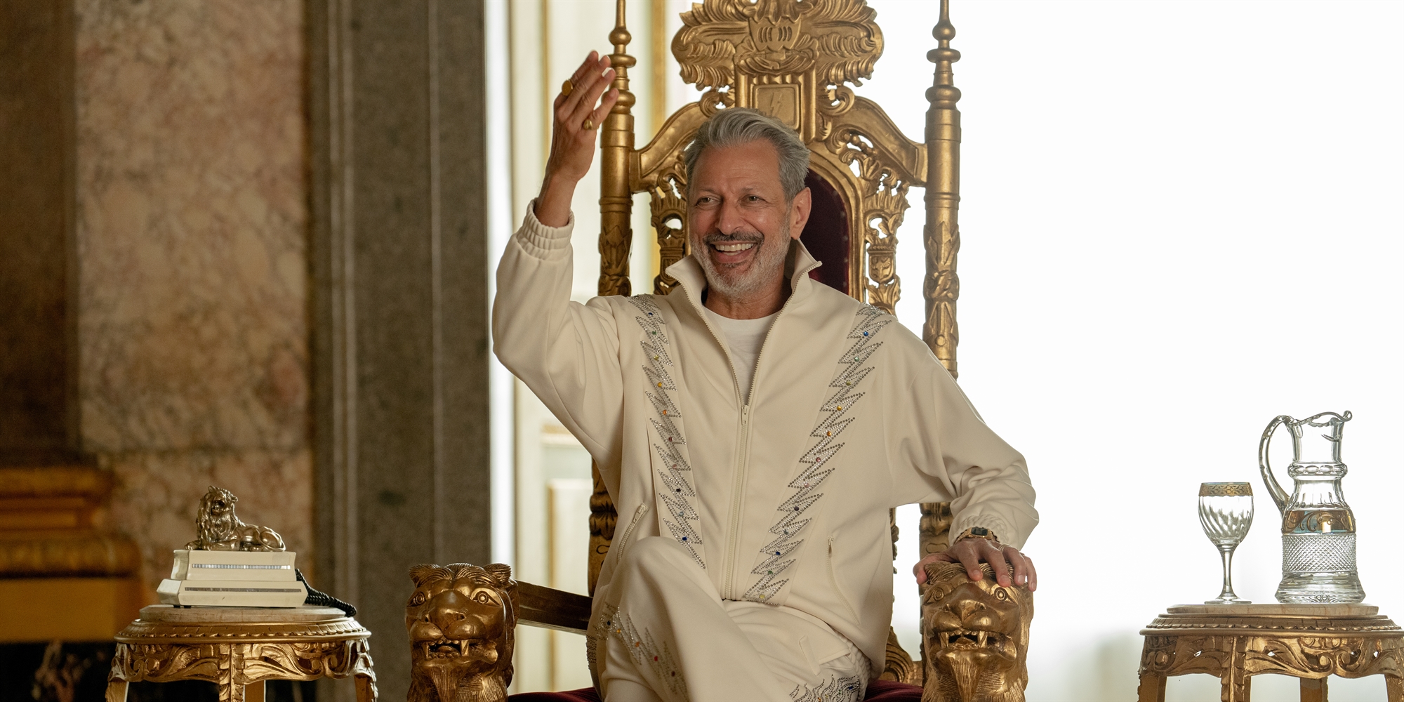 Ο Αδης θα ξετρέλαινε τον Αριστοφάνη!-1