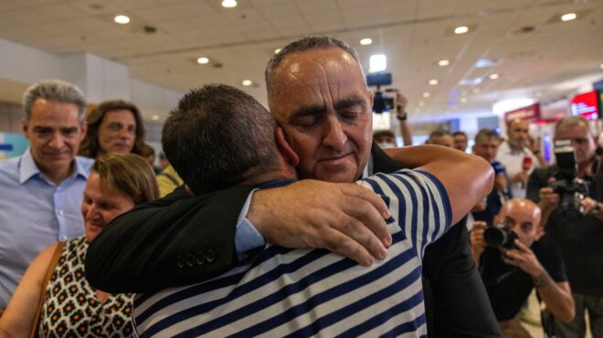 αποφυλακίζεται-ο-φρέντης-μπελέρης-563199175