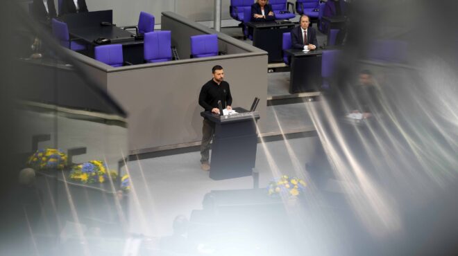 ουκρανία-πάνω-από-50-νεκροί-στη-ρωσική-ε-563201545