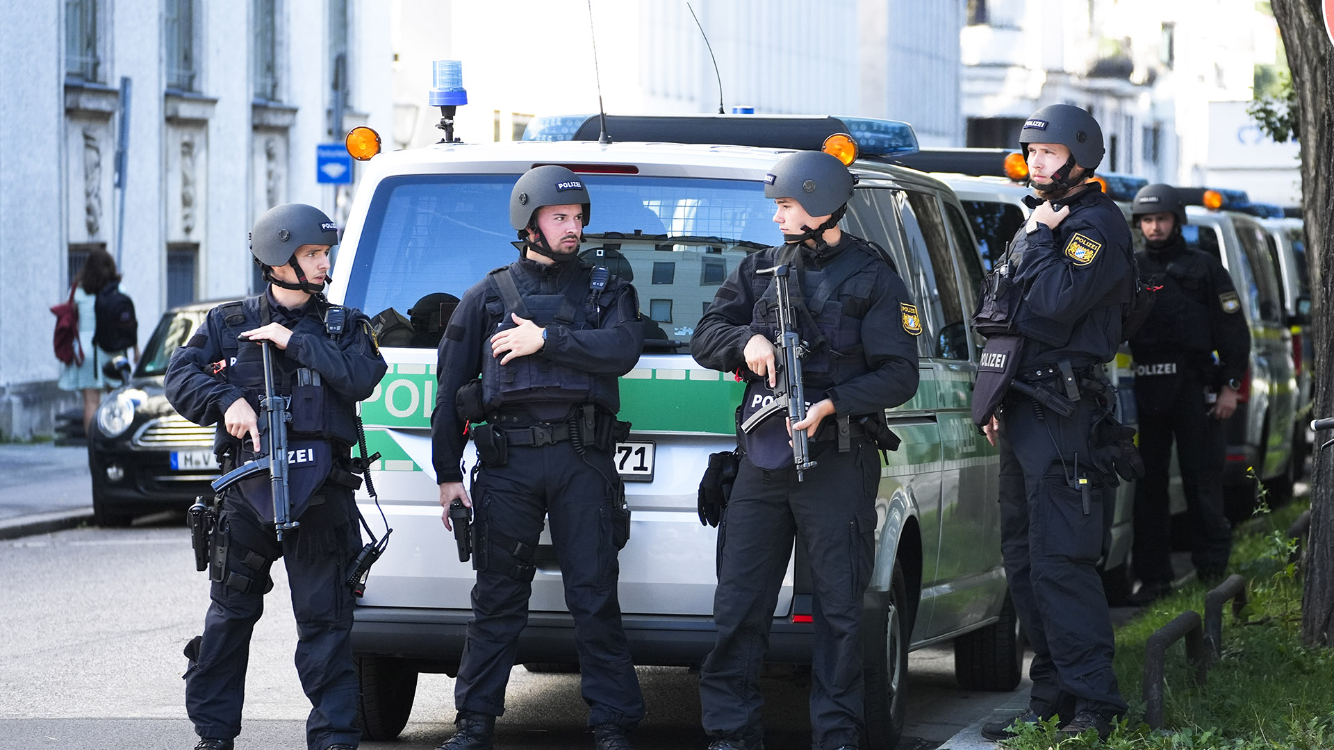 Γερμανία: Πυροβολισμοί στο κέντρο του Μονάχου-5