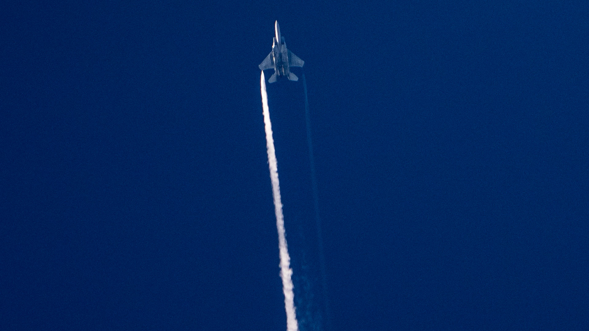 Ο Λίβανος μετρά πληγές, το Ισραήλ ετοιμάζεται για νέο σφυροκόπημα-11