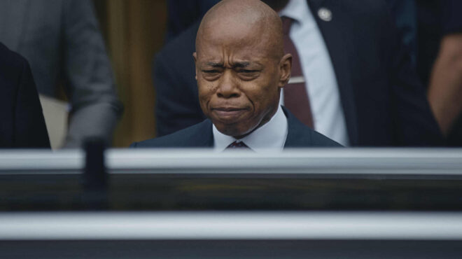 νέα-υόρκη-οι-δέκα-πληγές-του-ερικ-αντ-563243218