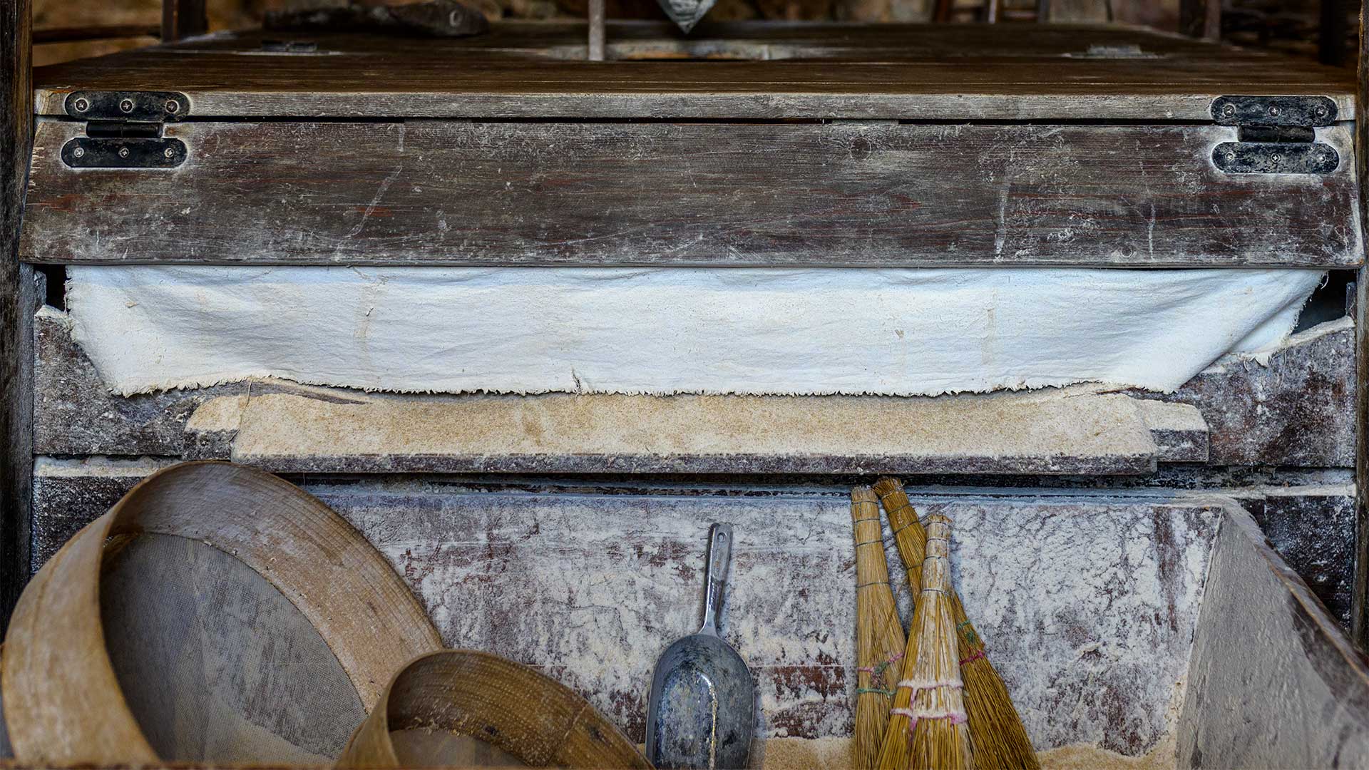 Ο παλιός νερόμυλος της Κυπαρισσίας αναστηλώθηκε και λειτουργεί ξανά-4