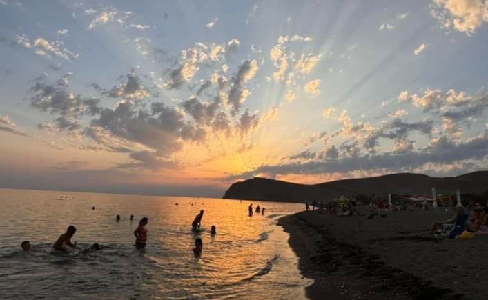 H Λέσβος φέτος είναι sold out-2