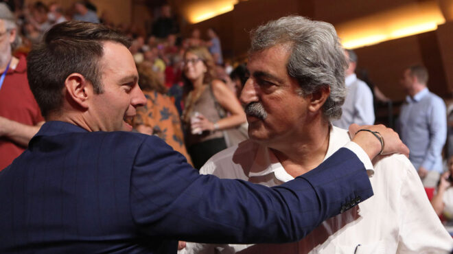 παππάς-σε-κασσελάκη-πρόεδρε-όταν-υπάρ-563209417