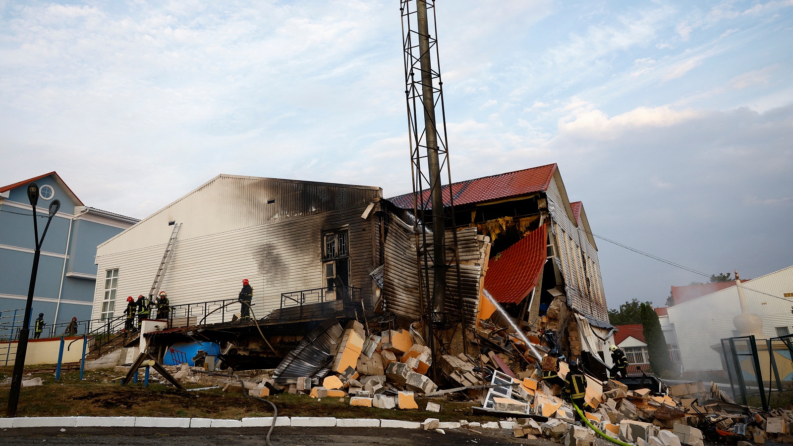 Η Ουκρανία αποκρούει ευρείας κλίμακας επίθεση στο Κίεβο – Συναγερμός και στην Πολωνία-1