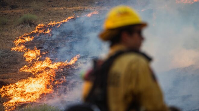 λος-αντζελες-πυρκαγιές-ζώνουν-την-πόλ-563215825