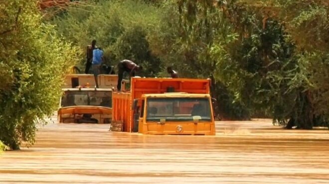 νίγηρας-καταρρακτώδεις-βροχές-σκοτώ-563198986