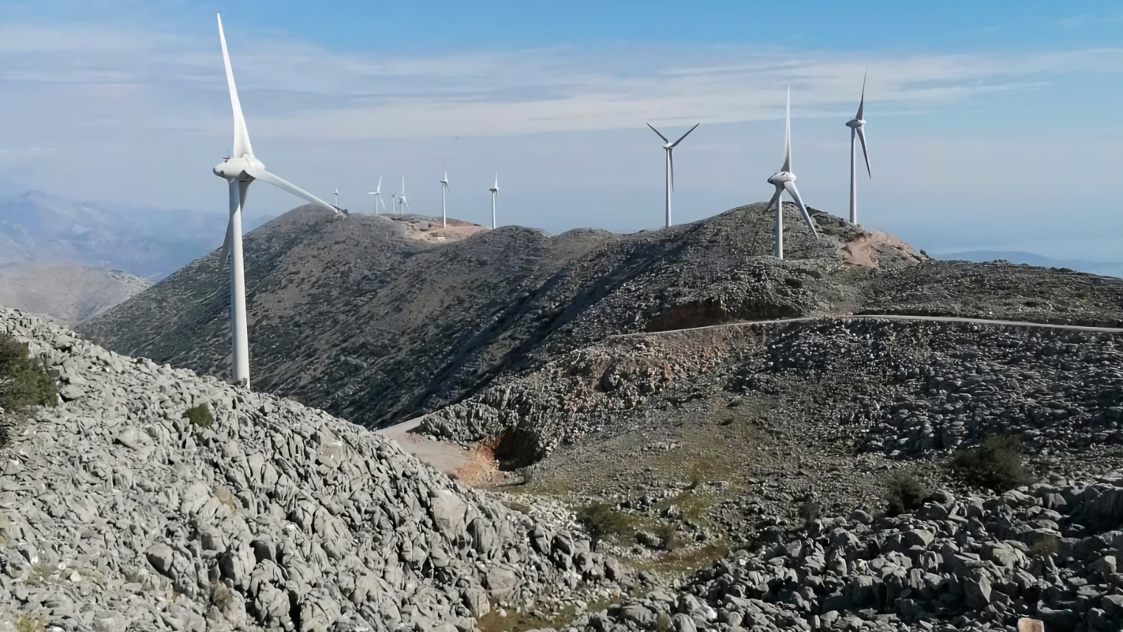 ΔΕΗ: Εξαγοράζει χαρτοφυλάκιο ΑΠΕ των ομίλων Κοπελούζου και Σαμαρά-1