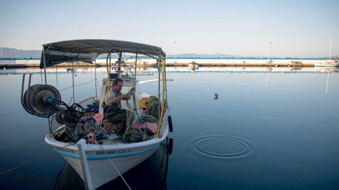 ψαράδες-αντιμέτωποι-με-τη-γραφειοκρα-563212429