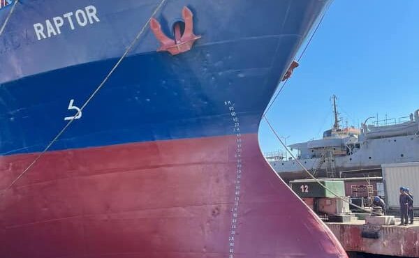 raptor-στο-τελευταίο-ταξίδι-έμπαζε-νερά-ή-563241955