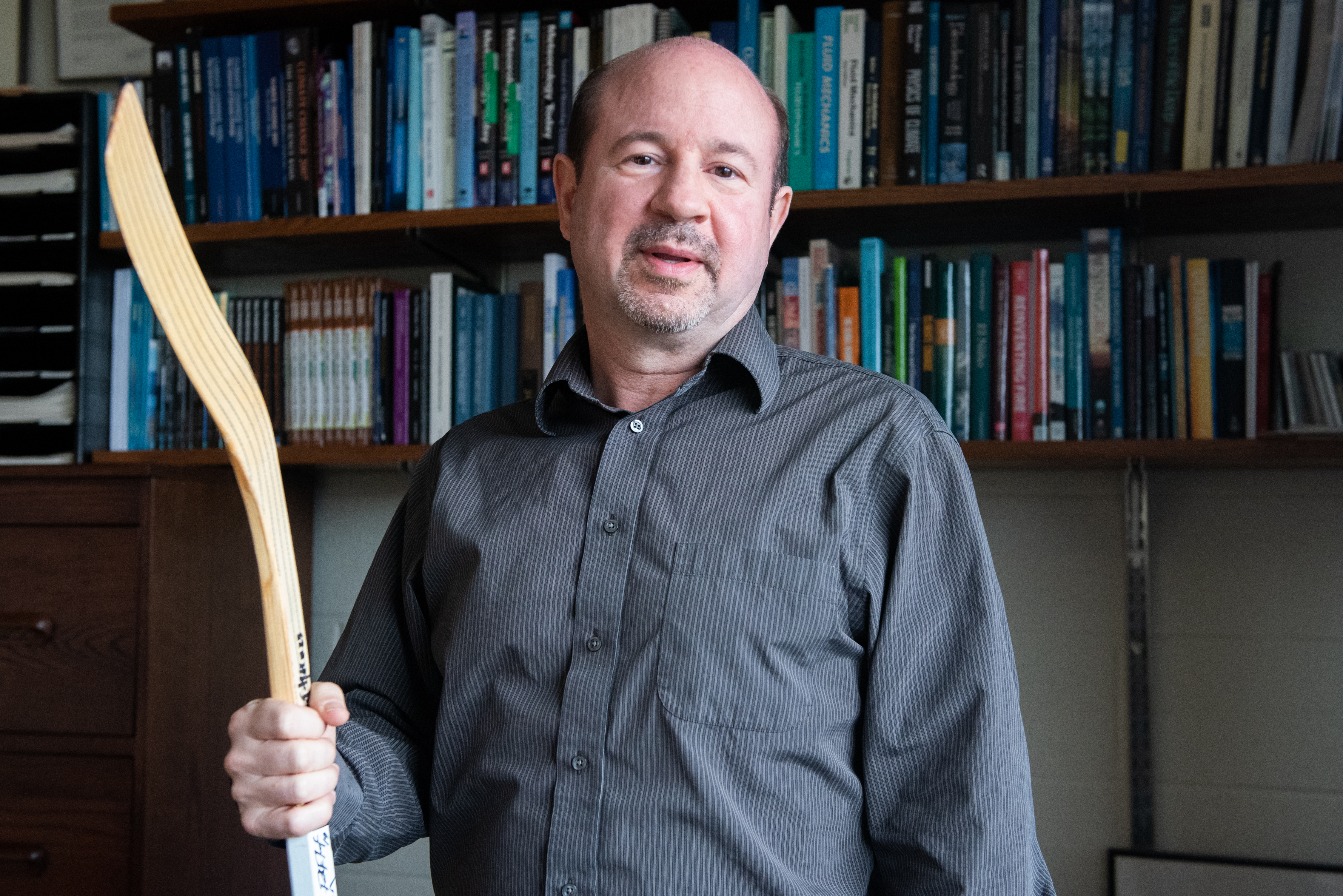 Μάικλ Μαν: Το μπαστούνι του χόκεϊ και οι πρόσφατες πυρκαγιές στην Αττική-1