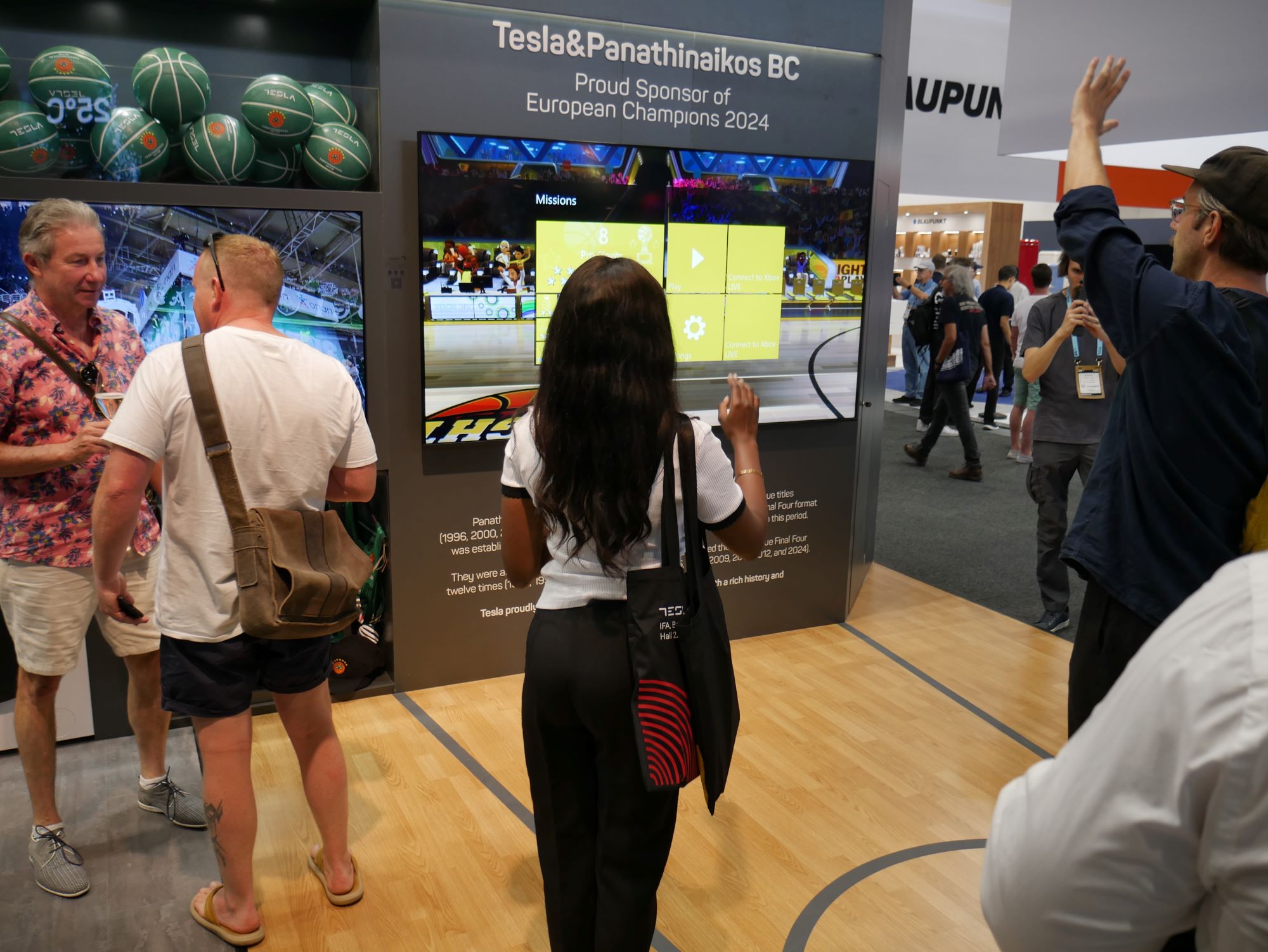 Με μεγάλη επιτυχία ολοκληρώθηκε η παρουσία της Tesla  στην IFA 2024-1