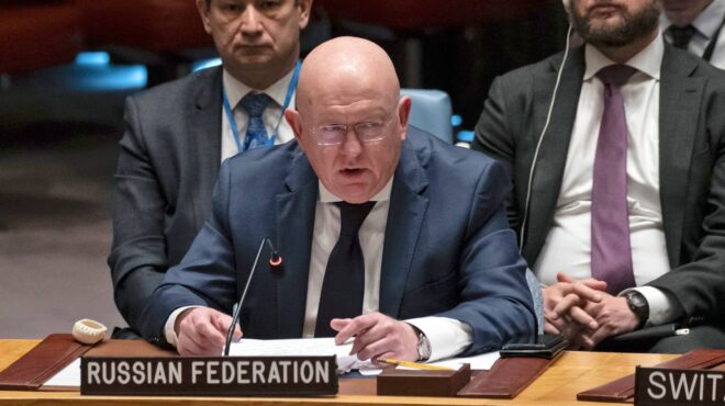 ο-καναδάς-υπέρ-της-χρήσης-όπλων-μεγάλο-563219020