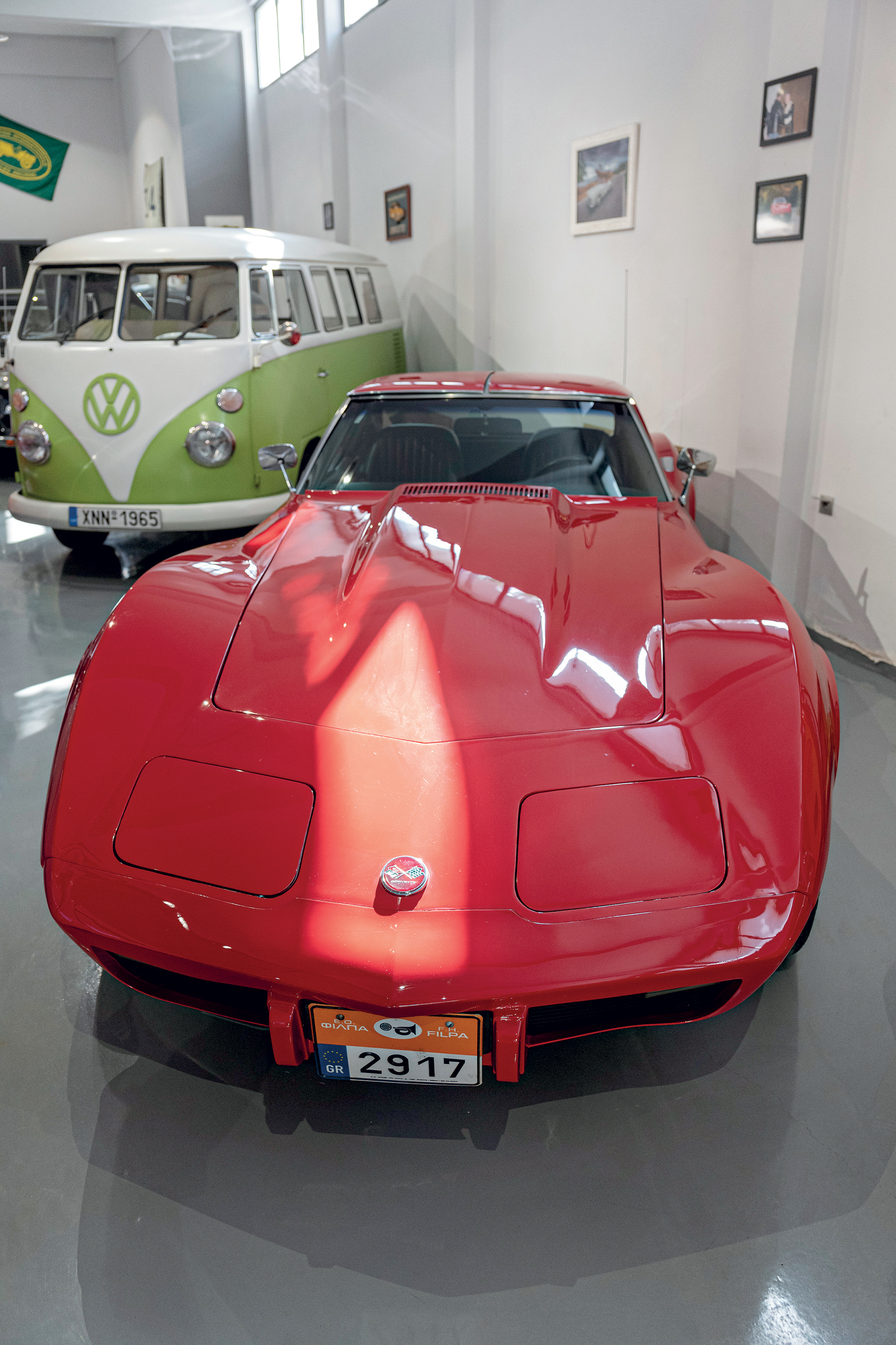 Στο γκαράζ του πιο επίμονου συλλέκτη κλασικών αυτοκινήτων-3