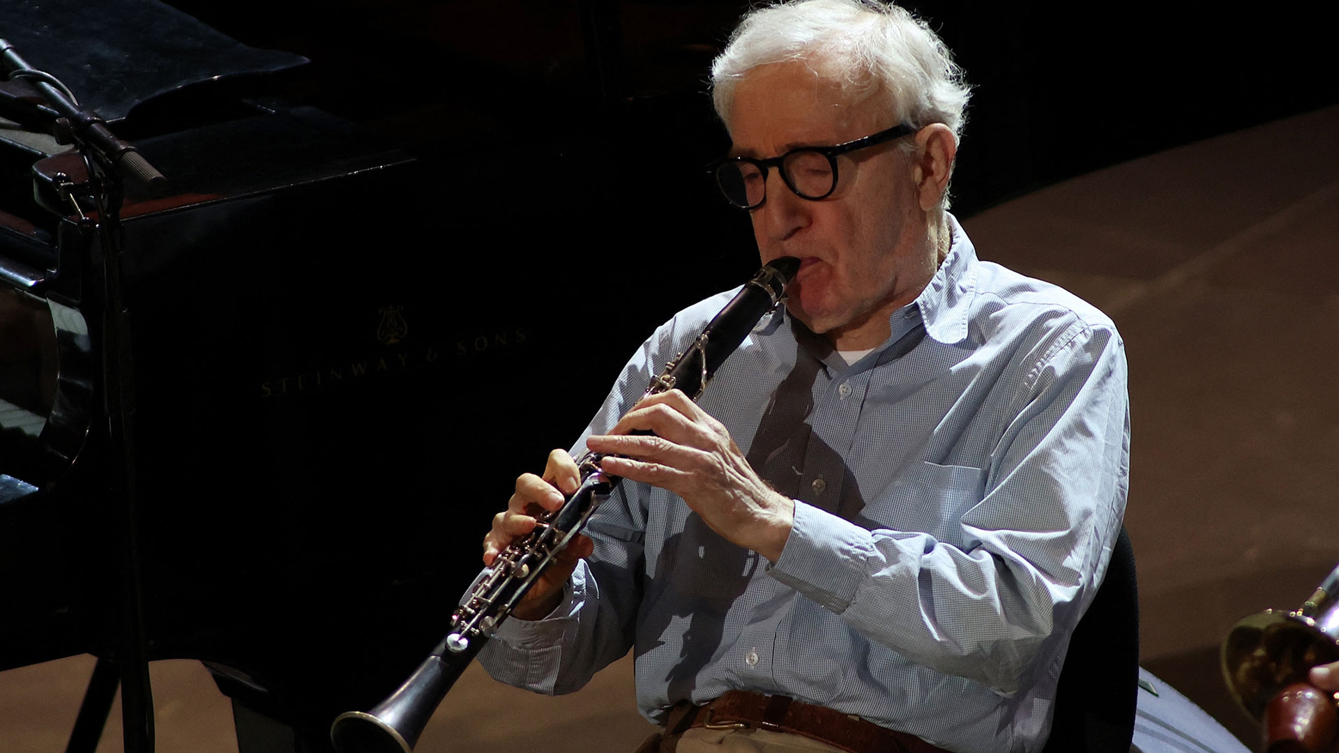 Ο Γούντι Αλεν σε ναρκοπέδιο-1