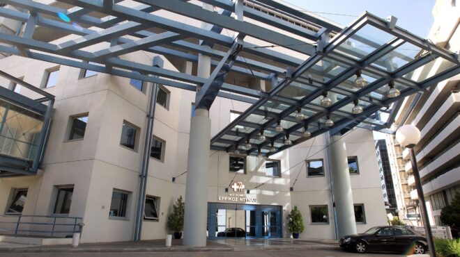 το-ερρίκος-ντυνάν-εξαγοράζει-τις-κλ-563207944