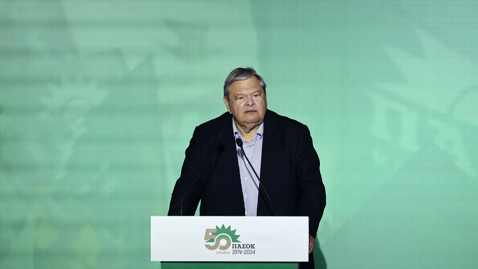 «Το ΠΑΣΟΚ είναι εδώ, ενωμένο, δυνατό»-3