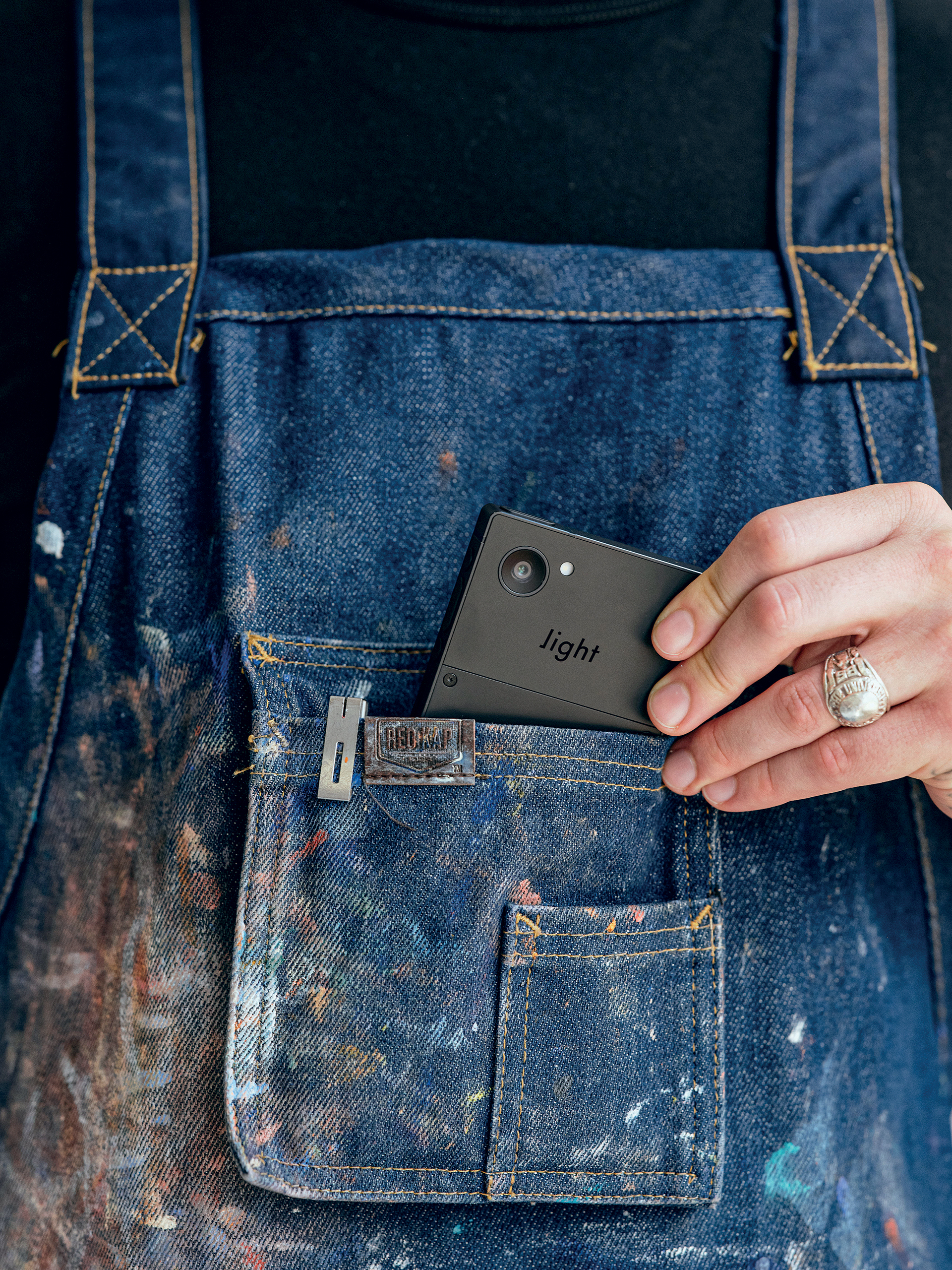 Ετσι φτιάξαμε το «χαζό» smartphone-1