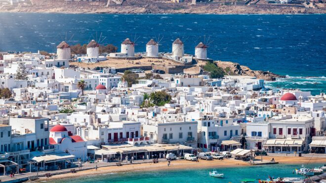 η-σεζόν-των-εκβιαστών-στη-μύκονο-563201008