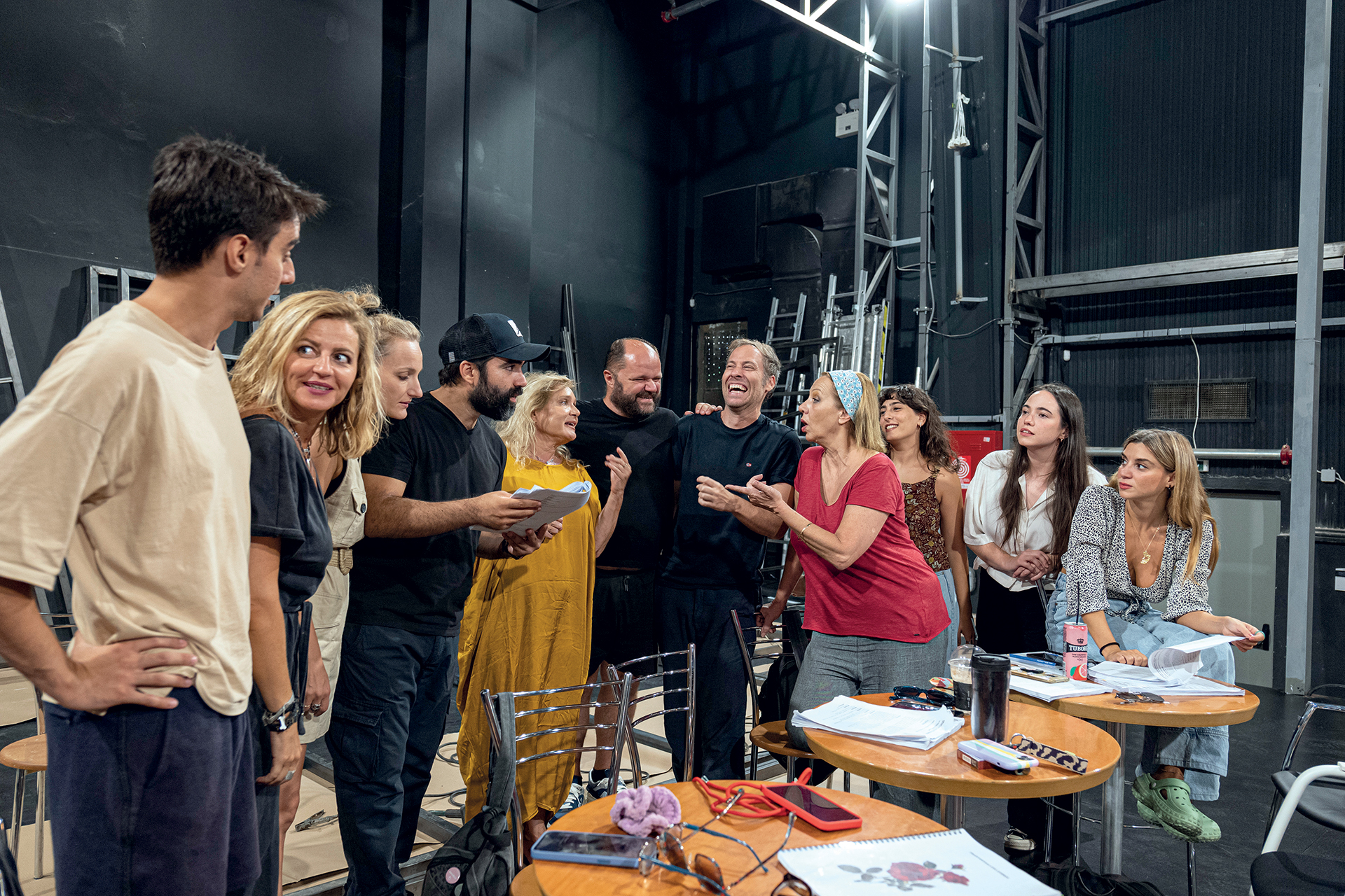 Μία βόλτα στο Πτι Παλαί, το ιστορικό σινεμά που ανοίγει ξανά ως θέατρο-3