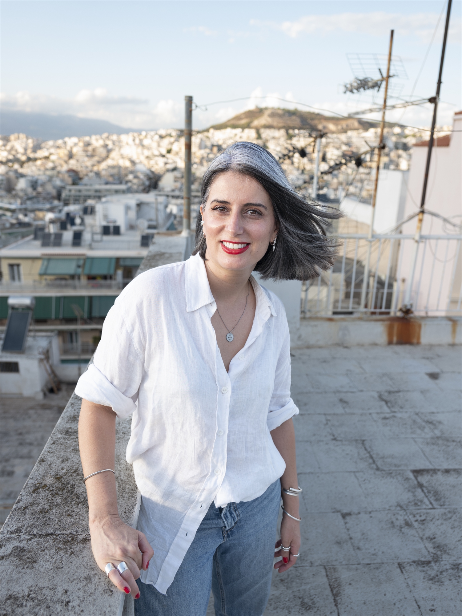 – Ποιος σου κάνει τις ανταύγειες; – Ο Θεός…-2