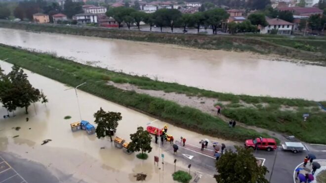 ιταλία-εκκενώσεις-κατοικιών-λόγω-πλη-563228800