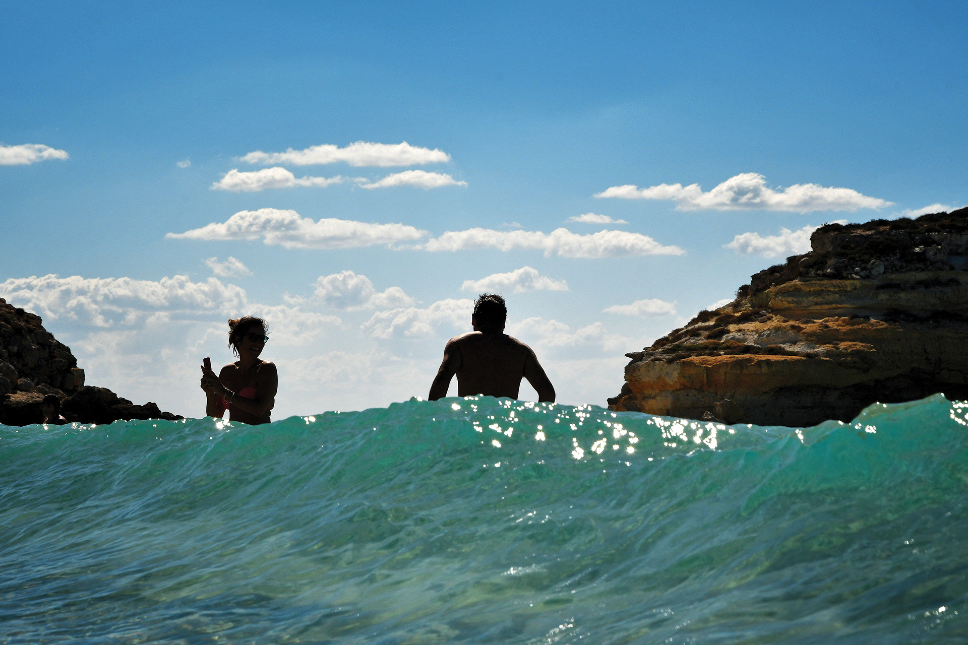 Εκεί που συναντιούνται ο κόσμος των μεταναστών και ο κόσμος των τουριστών-2