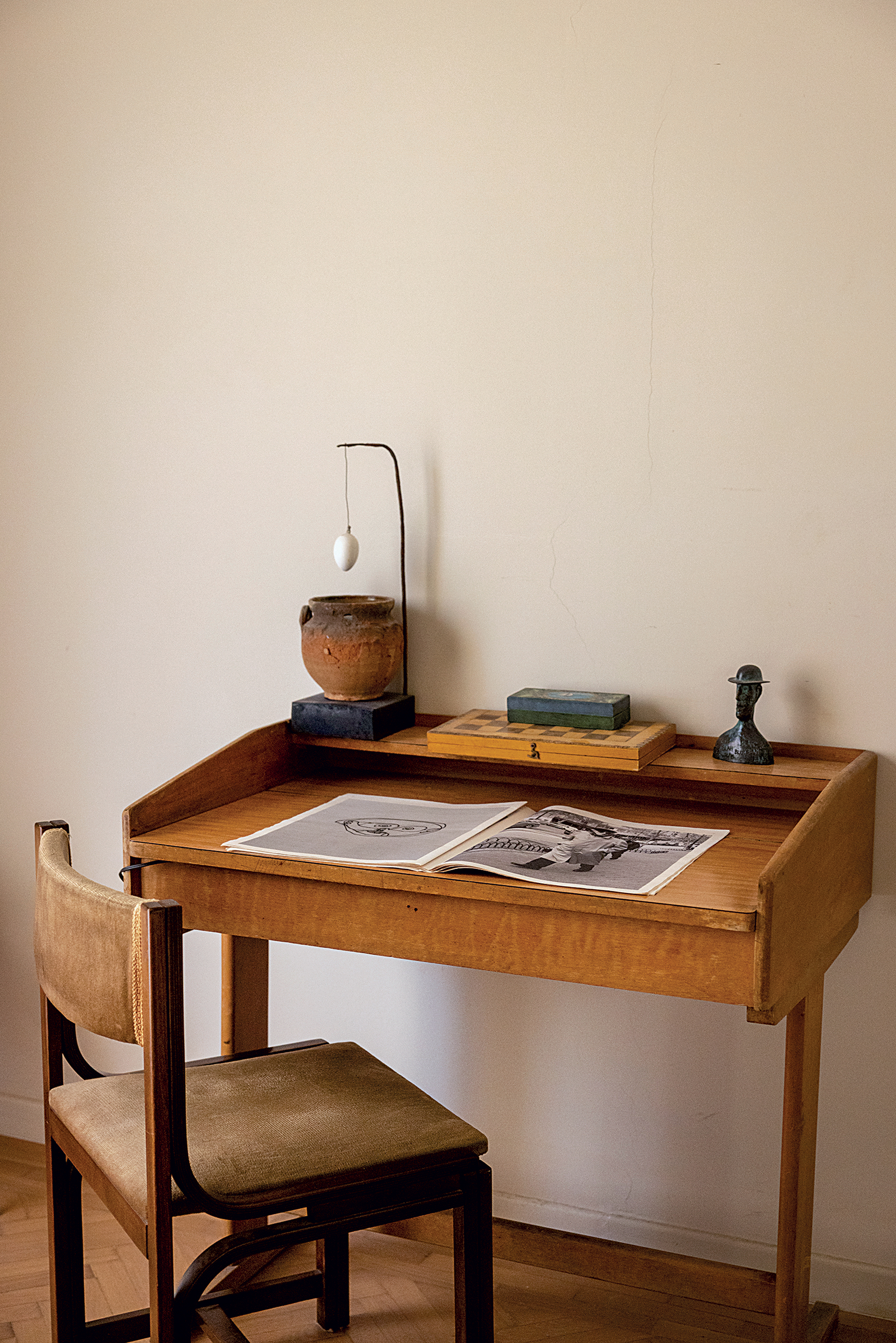 Ενα διαμέρισμα του ’30 στο Κουκάκι που δεν το άγγιξε ο χρόνος-6