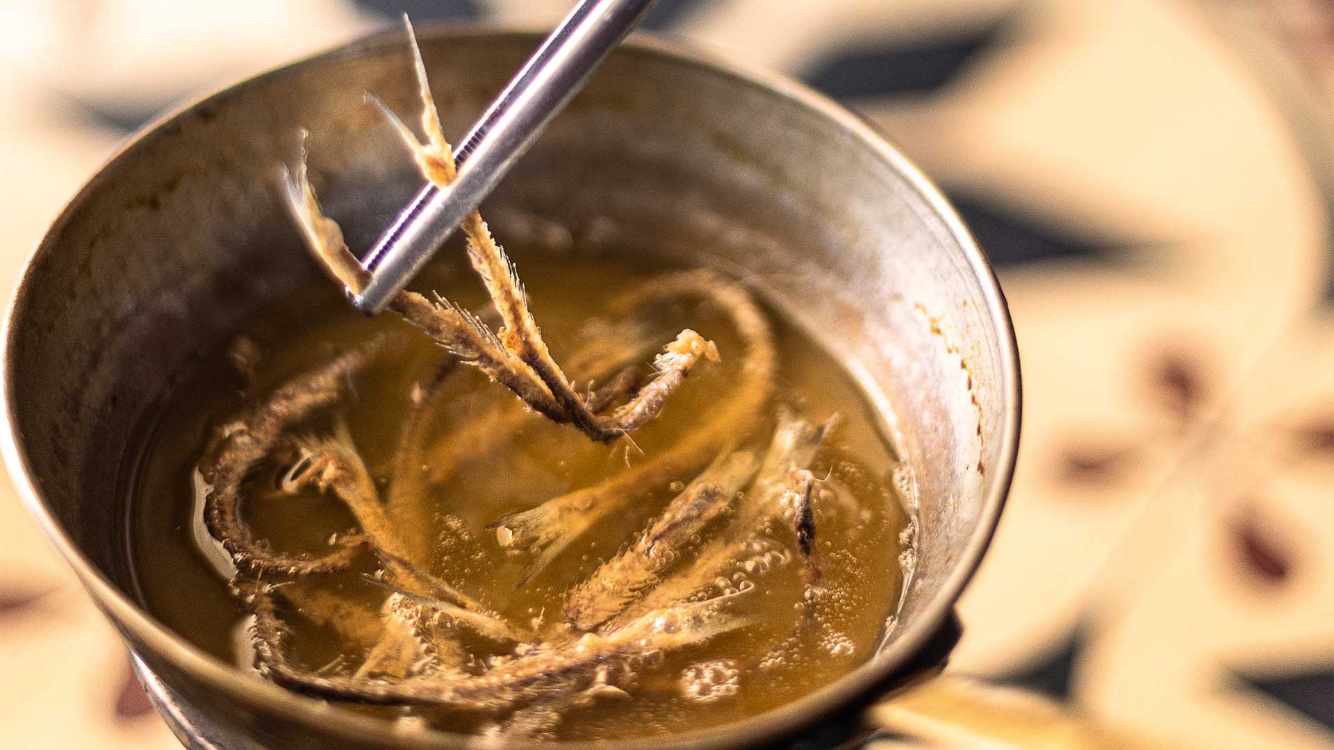 Γαύρος αχνιστός, με δεντρολίβανο-1