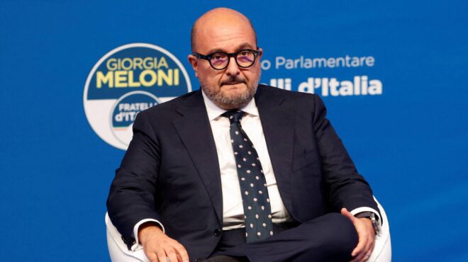 ιταλία-ερευνα-για-συναλλαγές-του-πρώη-563211085