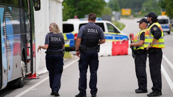 γερμανία-ελεγχοι-στα-χερσαία-σύνορα-563211106