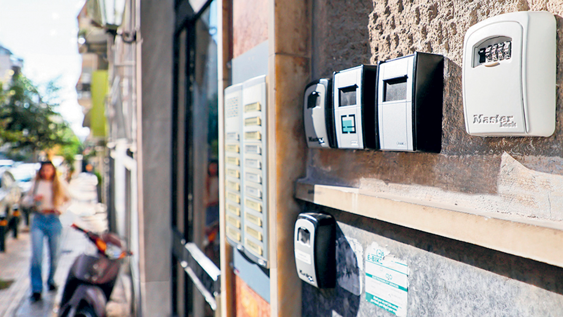 Οι γειτονιές που γεμίζουν τα Airbnb έξι μήνες τον χρόνο-1