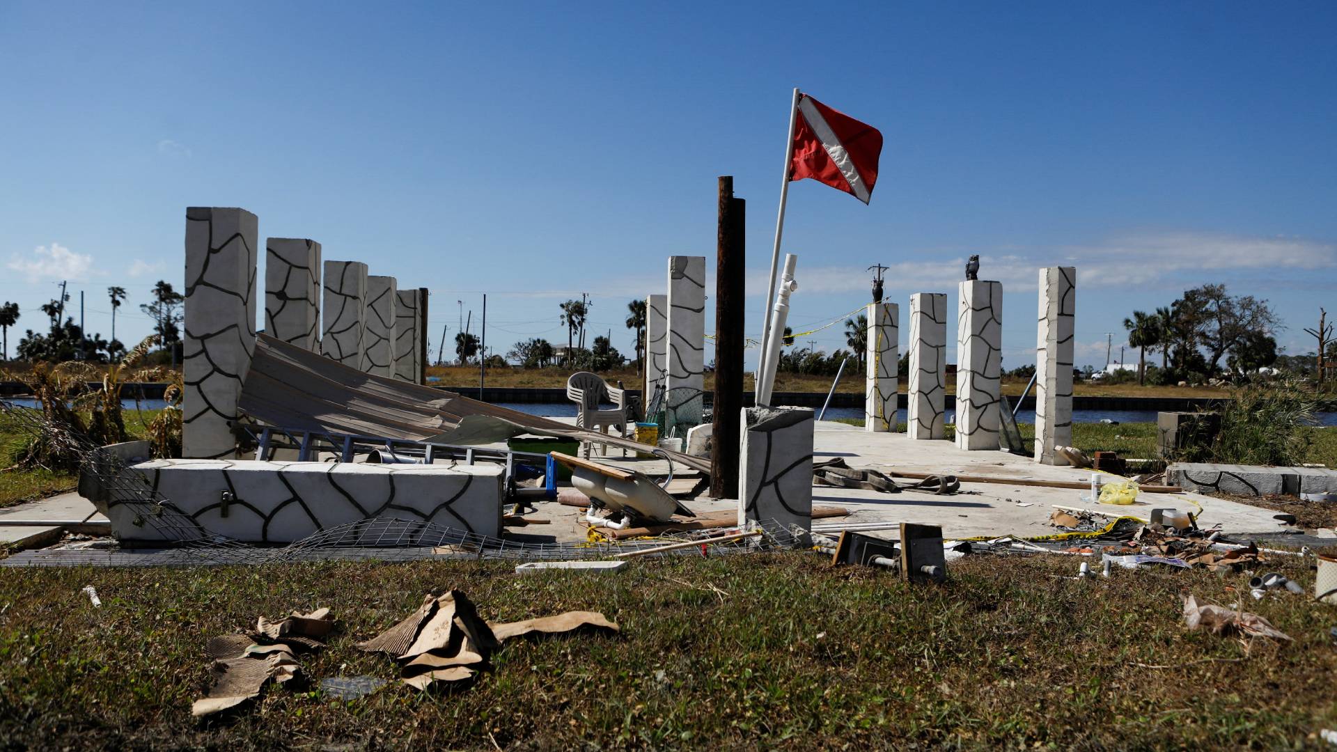 Τυφώνας «Ελένη»: Πάνω από 100 νεκροί στις ΗΠΑ – Αγωνία για αγνοούμενους-3